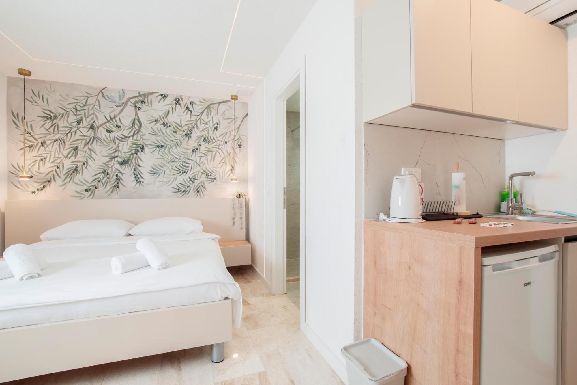 Style Rooms Split Exterior foto